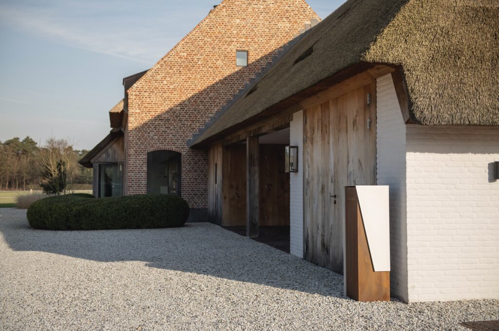 Portalo brievenbus exclusief stijl design uniek kwaliteit staal cortenstaal 1-2