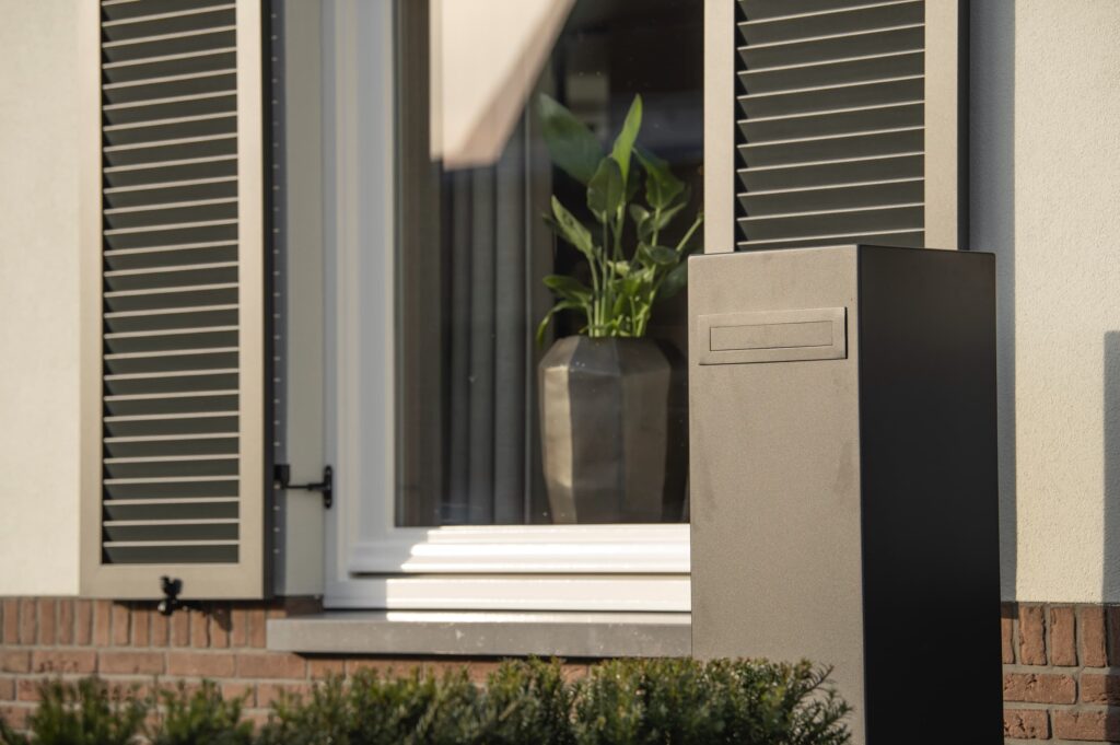 Portalo brievenbus exclusief stijl design uniek kwaliteit staal cortenstaal 56-2