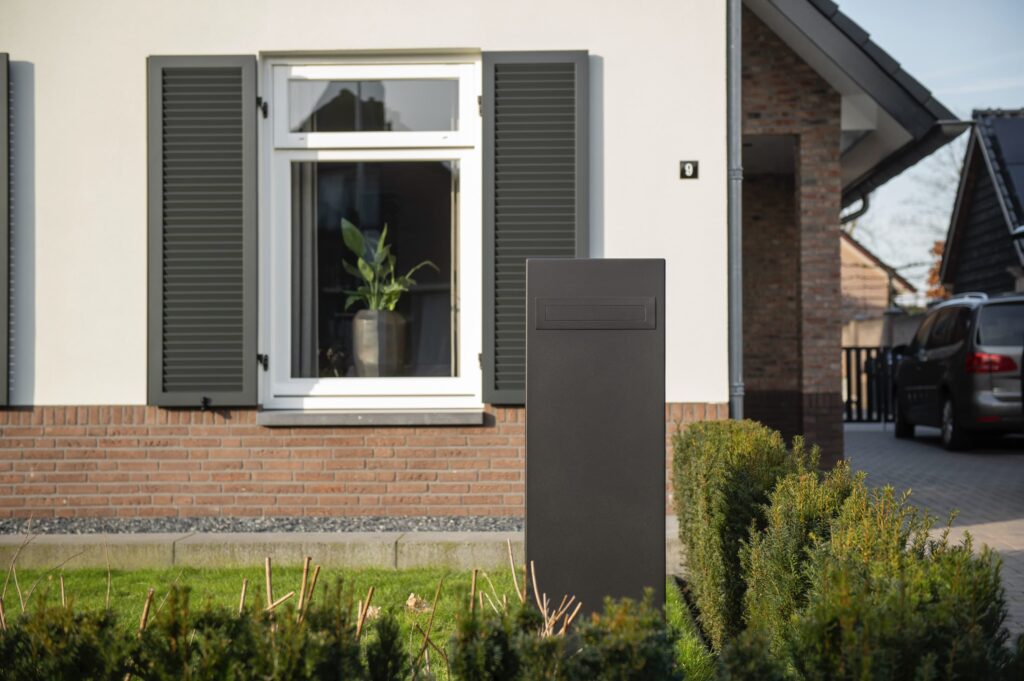 Portalo brievenbus exclusief stijl design uniek kwaliteit staal cortenstaal 72-2